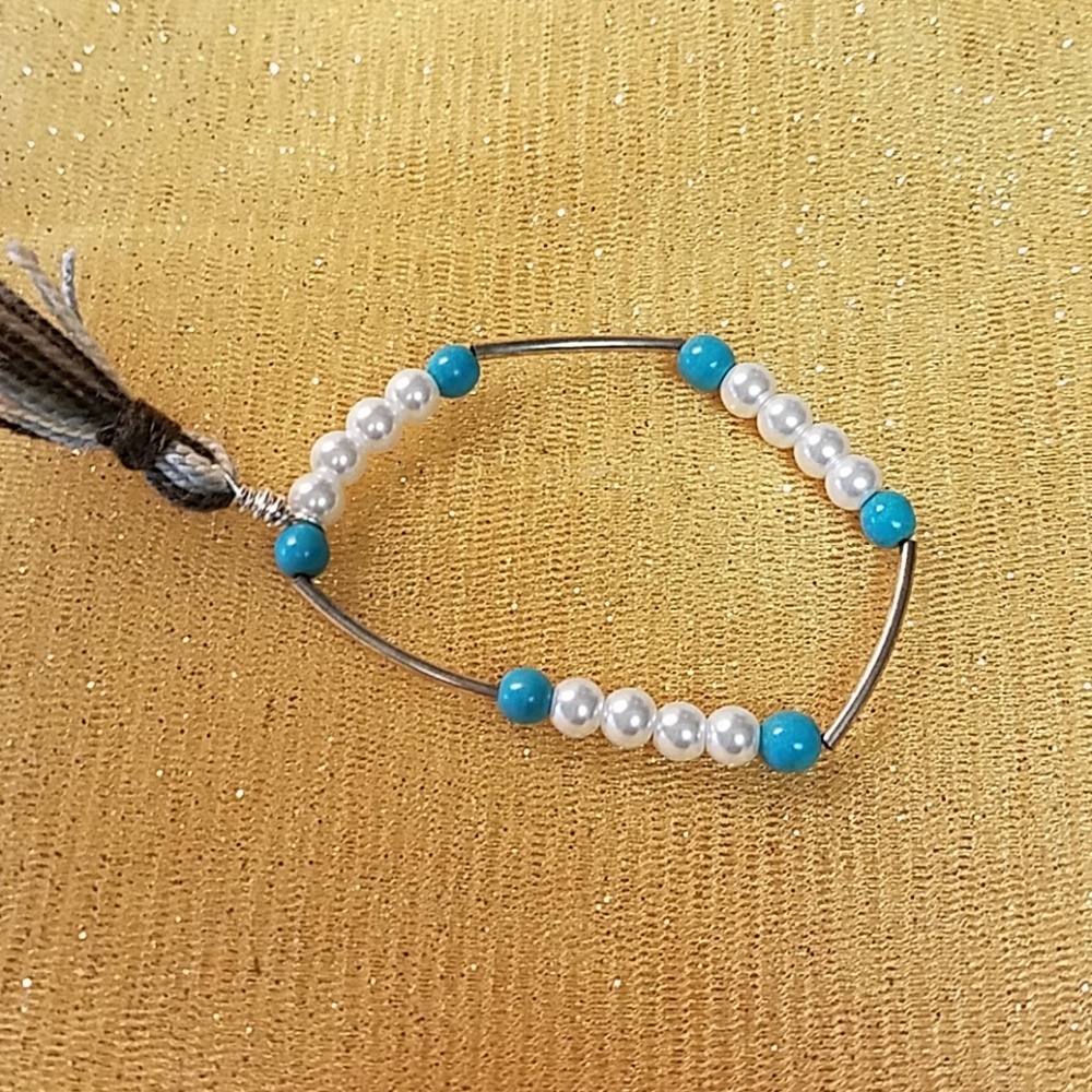 Macrame Bracelets - Picture 5 of 5